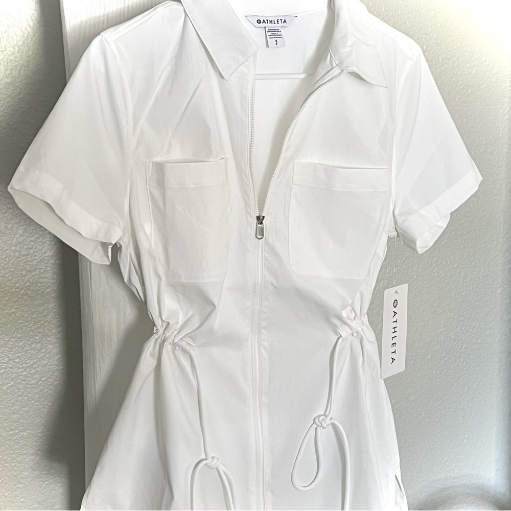 NWT ATHLETA Advantage Cinch tee, Zip up top, Collared, White, Small